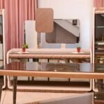 سفرة زان احمر 6 كراسي مع 2 نيش وبار كبير بتصميم مودرن