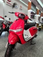 سكوتر كيواى فيرسيليا 150 سى سى KEEWAY VERSILIA