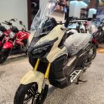 سكوتر كيواي اكس دي في بقدرة 200 سي سي KEEWAY XDV 200