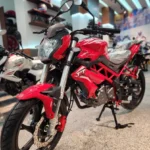 موتوسيكل بينيلي تي ان تي كربراتير بقدرة 150 سي سي Benelli TNT 150