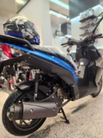 ⁦سكوتر كافينيرو من بينيلي بقدرة 150 سي سي Caffenero 150 Sport⁩ - الصورة ⁦3⁩
