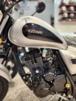 ⁦موتوسيكل كيواي سي لايت ايه 3 بقدرة 150 سي سي KEEWAY C LIGHT A3⁩ - الصورة ⁦5⁩