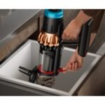 ⁦مكنسة دايسون V16 بيستون أنيمال – 900 واط (قوة شفط 315 Air Watts) – 1.3 لتر – أسود / نحاسي⁩ - الصورة ⁦7⁩