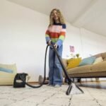 ⁦مكنسة كارشر لغسيل السجاد SE3 Compact بقدرة 500 واط وسعة 1.7 لتر⁩ - الصورة ⁦11⁩