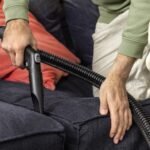⁦مكنسة 3×1 (غسيل + شفط رطب + شفط جاف) من كارشر – قدرة 1000 واط – 4 لتر – أبيض – SE4+⁩ - الصورة ⁦10⁩