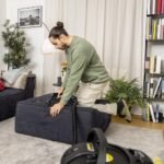 ⁦مكنسة 3×1 (غسيل + شفط رطب + شفط جاف) من كارشر – قدرة 1000 واط – 4 لتر – أبيض – SE4+⁩ - الصورة ⁦11⁩