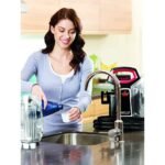 ⁦بيسيل مكنسة كهربائية سبوت كلين – 330 وات – اسود – خزان مزدوج – تقنية HeatWave – 4720E⁩ - الصورة ⁦3⁩